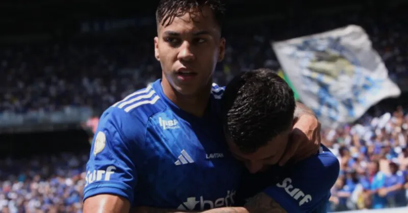 Cruzeiro reage e volta a vencer no Campeonato Brasileiro