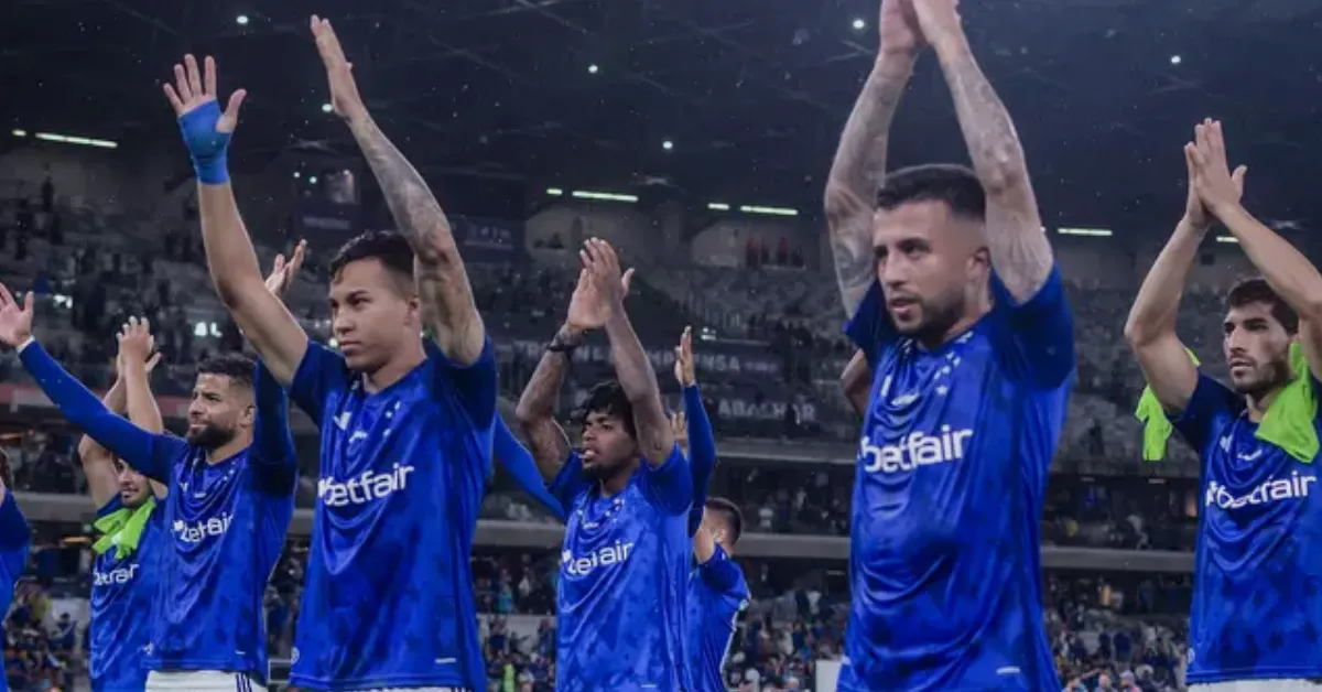 Cruzeiro: Time Alternativo no Mineiro e Foco na Pré-Temporada nos EUA